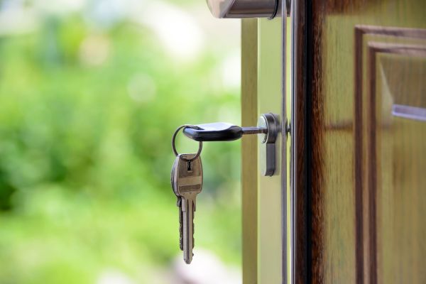 Serrurier à cluses : vos solutions de sécurité rapides et efficaces